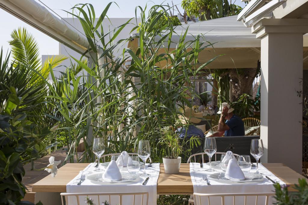 Hostal La Savina Exterior foto
